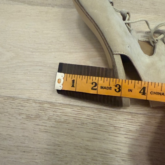 Steve Madden Nilunda Cream Lace-Up Sandals Size 8.5 - Picture 8 of 8